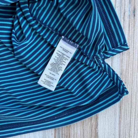 Boy's Vineyard Vines Sankaty Striped Performance Polo Size Large - Picture 5 of 8
